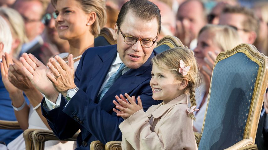 Prinz Daniel und Tochter Estelle von Schweden