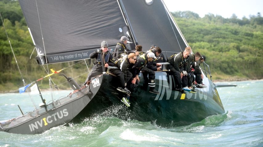 Prinz Harry bei einem Yacht-Rennen