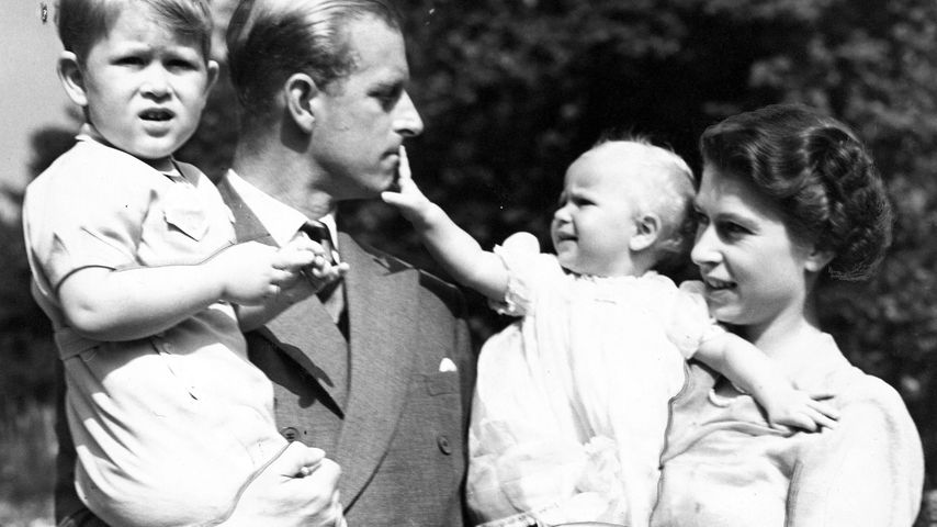 Queen Elizabeth II., Prinz Philip und Prinz Charles
