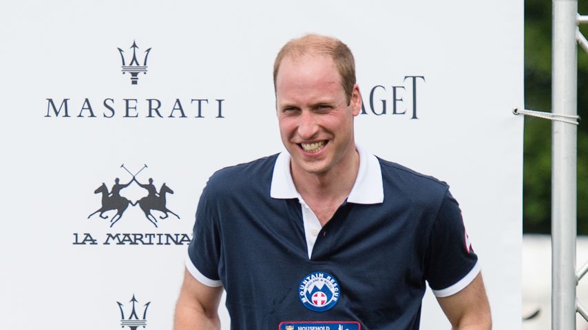 Prinz William bei einem Turnier im Beaufort Polo Club in der Nähe Londons