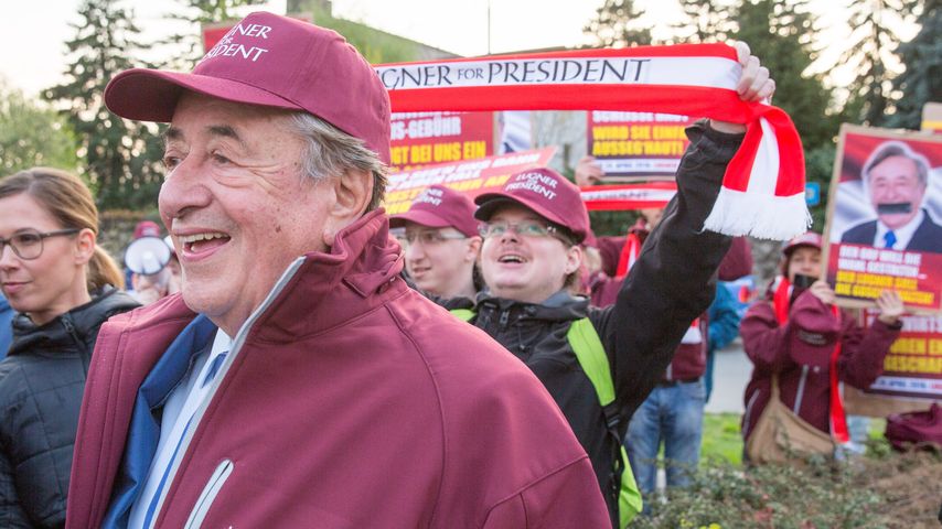 Richard Lugner im April 2016 bei einer Wahlkampfveranstaltung in Wien