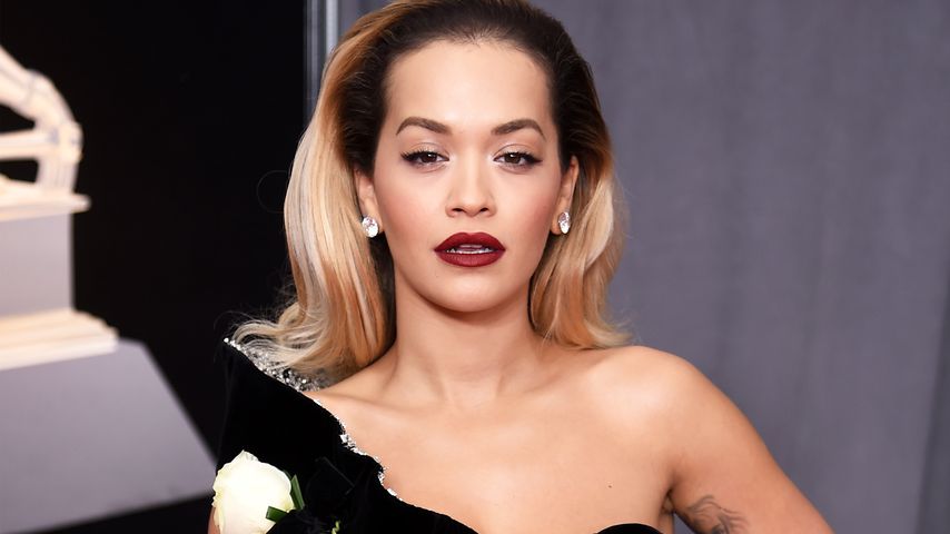 Rosen-Alarm: Wer hält sich an den Grammy-Dresscode 2018?