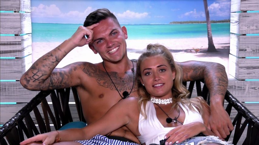 Sam und Georgia im "Love Island"-Sprechzimmer