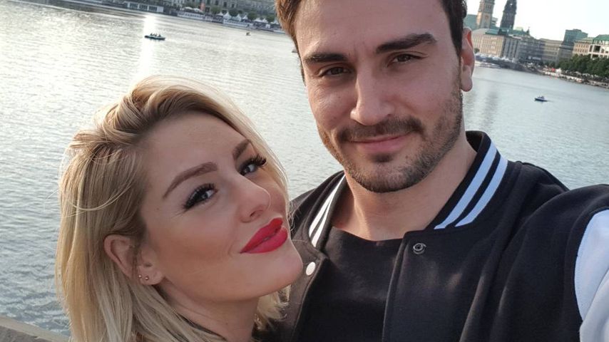 Nach Trennungsgerücht: Bachelor-Sam lernt als Ehefrau dazu!