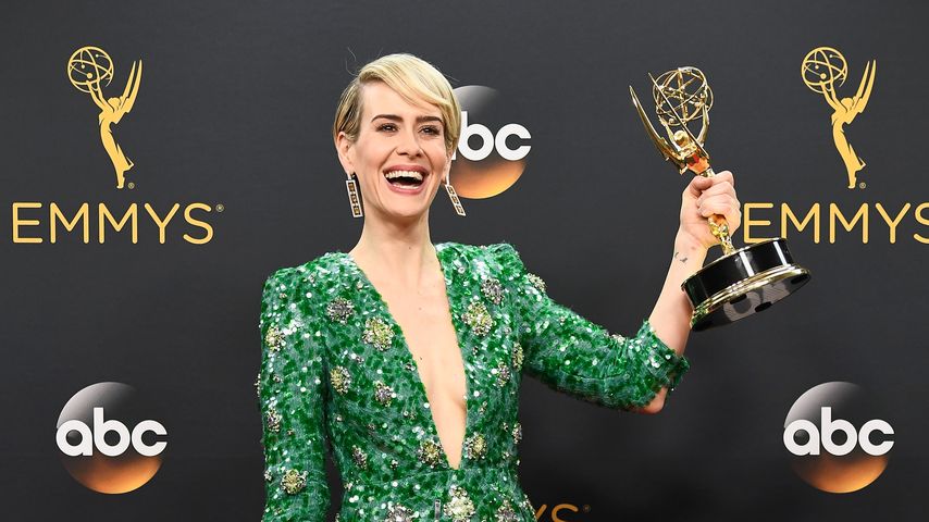 Sarah Paulson nach ihrem Emmy-Gewinn 2016