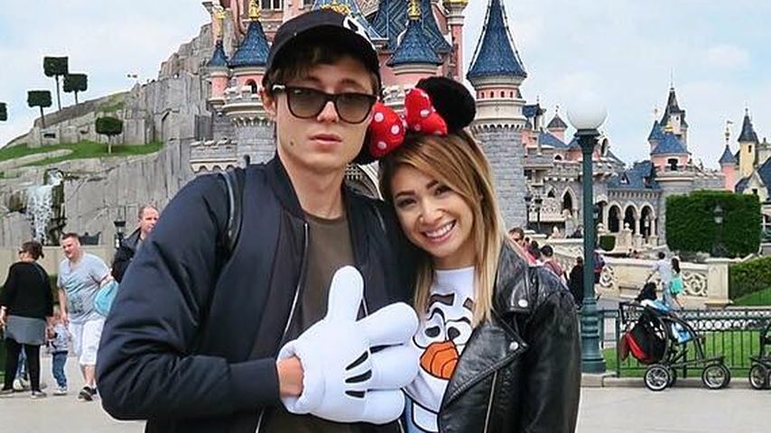 Sascha Koslowski und und Paola Maria in Disneyland