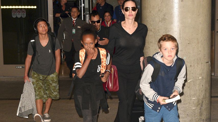 Angelina Jolie mit Shiloh, Zahara, Pax Thien und Maddox