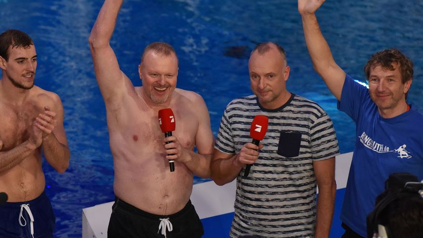 Stefan Raab und Frank Buschmann beim TV Total Turmspringen