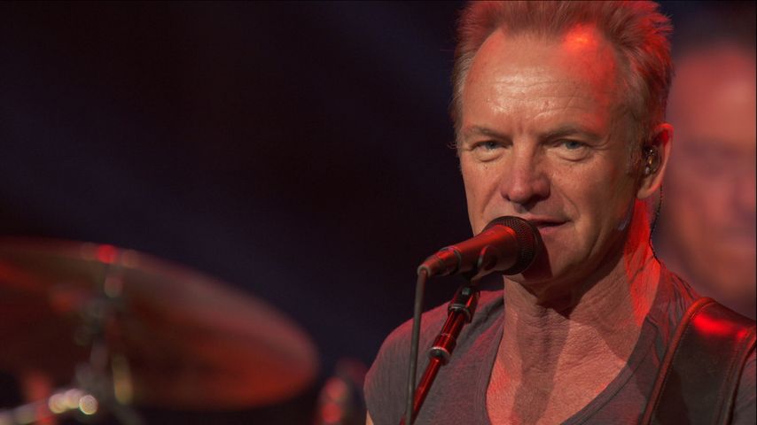 Sting bei seinem Konzert im wiedereröffneten Bataclan in Paris im November 2016