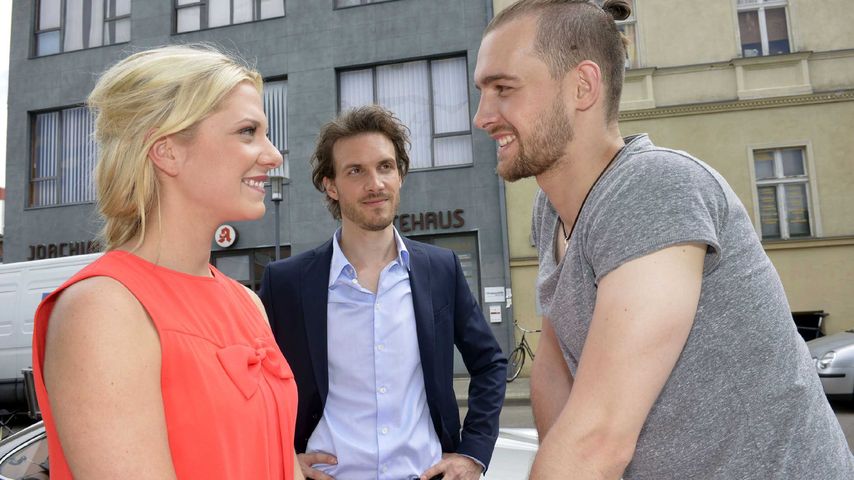 Sunny (Valentina Pahde), Felix Lehmann (Thaddäus Meilinger) und Chris Lehmann (Eric Stehfest)