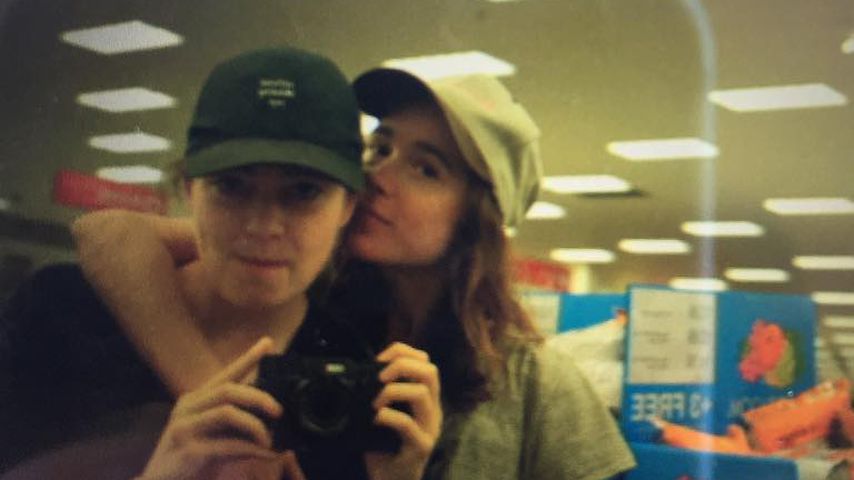 Tänzerin Emma Portner und Ellen Page