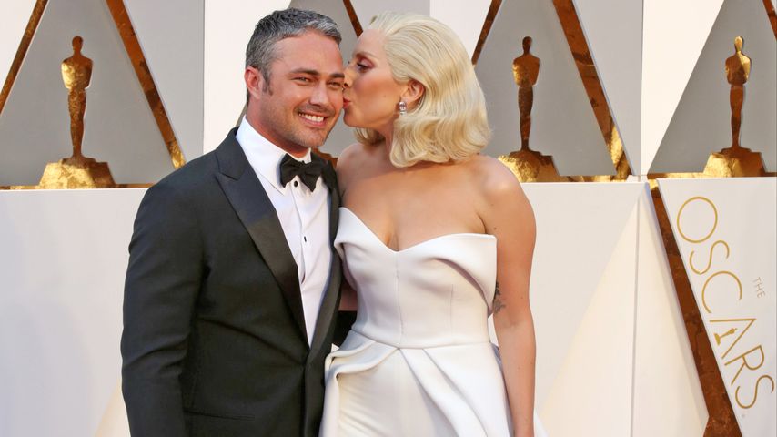 Taylor Kinney und Lady GaGa beim Oscar 2016