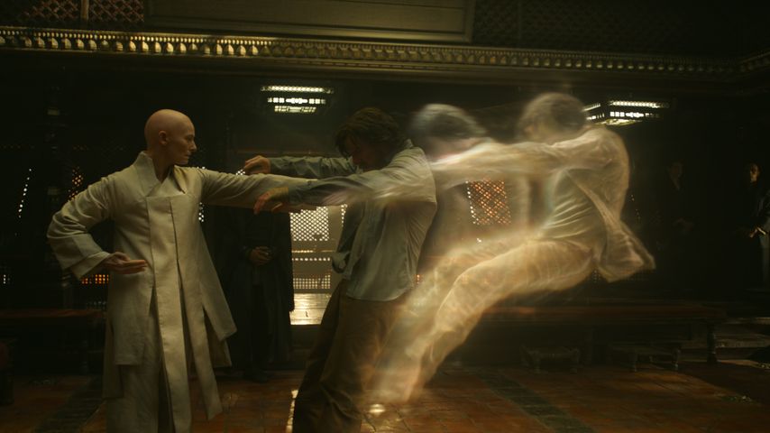 Tilda Swinton als The Ancient One in "Doctor Strange"