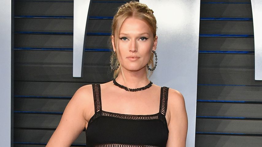 Toni Garrn auf der Vanity Fair Oscar Party 2018