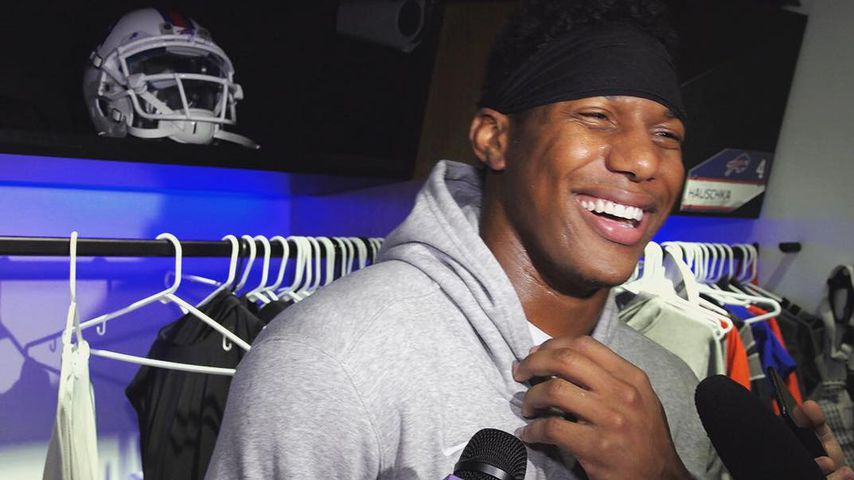 Zay Jones, NFL-Star