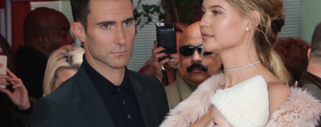 Adam Levine, Behati Prinsloo und Tochter Dusty Rose Adam Levine, Behati Prinsloo und Tochter Dusty Rose