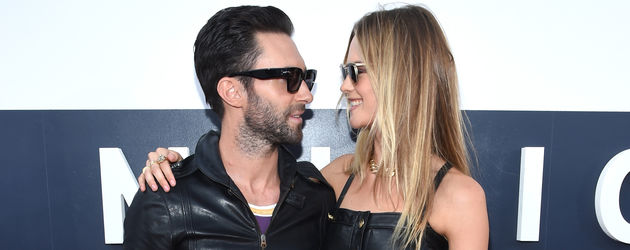 adam levine und Behati Prinsloo adam levine und Behati Prinsloo