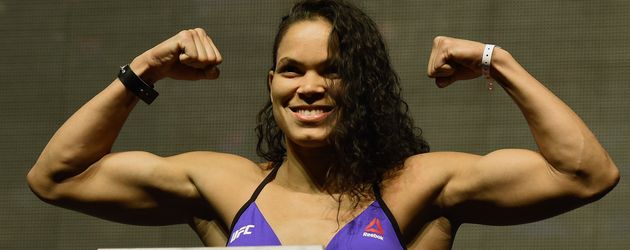 Amanda Munes, UFC-Kämpferin Amanda Munes, UFC-Kämpferin