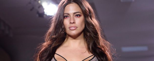 Ashley Graham auf der New York Fashion Week 2016 Ashley Graham auf der New York Fashion Week 2016