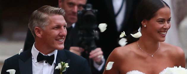 Bastian und Ana Schweinsteiger nach ihrer kirchlichen Trauung in Venedig Bastian und Ana Schweinsteiger nach ihrer kirchlichen Trauung in Venedig