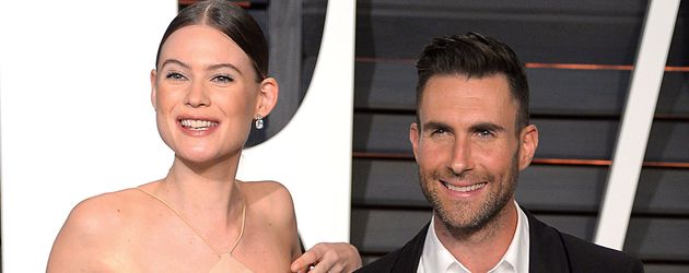 adam levine und Behati Prinsloo adam levine und Behati Prinsloo