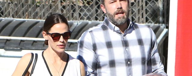 Jennifer Garner und Ben Affleck auf dem Weg zum Gottesdienst Jennifer Garner und Ben Affleck auf dem Weg zum Gottesdienst