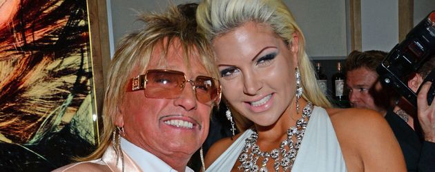 Bert und Sophia Wollersheim bei der Eröffnung des Beauty-Salons Flaconi Neo in Berlin Bert und Sophia Wollersheim bei der Eröffnung des Beauty-Salons Flaconi Neo in Berlin