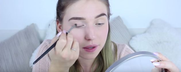 Bibi Heinicke in einem YouTube-Video Bibi Heinicke in einem YouTube-Video