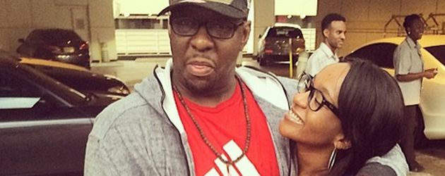 Bobby Brown und seine verstorbene Tochter Bobbi Kristina Bobby Brown und seine verstorbene Tochter Bobbi Kristina