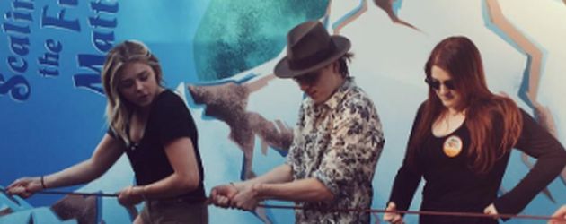 Brooklyn Beckham, Chloë Moretz und Meghan Trainor Brooklyn Beckham, Chloë Moretz und Meghan Trainor