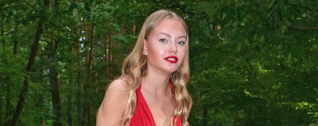 Cheyenne Ochsenknecht bei der Hochzeit von Sila Sahin Cheyenne Ochsenknecht bei der Hochzeit von Sila Sahin