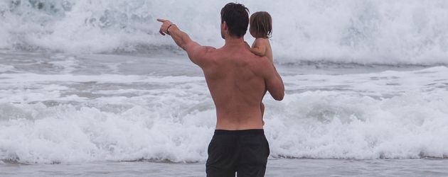 Chris Hemsworth Chris Hemsworth