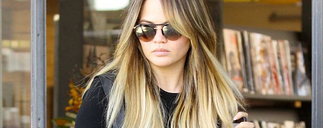 Chrissy Teigen in Beverly Hills Chrissy Teigen in Beverly Hills