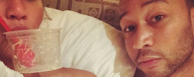 Chrissy Teigen und John Legend Chrissy Teigen und John Legend