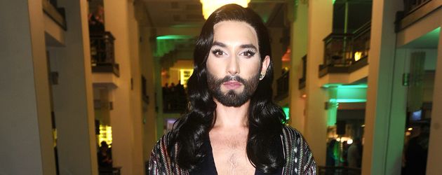 Conchita Wurst im Oktober 2016 bei der Weltpremiere von "The One" in Berlin Conchita Wurst im Oktober 2016 bei der Weltpremiere von "The One" in Berlin