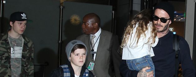 David Beckham, Brooklyn Beckham, Harper Seven Beckham und Cruz Beckham David Beckham, Brooklyn Beckham, Harper Seven Beckham und Cruz Beckham