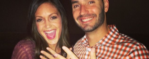 Desiree Hartsock und Chris zeigen ihre Ringe Desiree Hartsock und Chris zeigen ihre Ringe