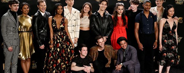 Der "Tote Mädchen lügen nicht"-Cast bei den MTV Movie Awards 2017 Der "Tote Mädchen lügen nicht"-Cast bei den MTV Movie Awards 2017