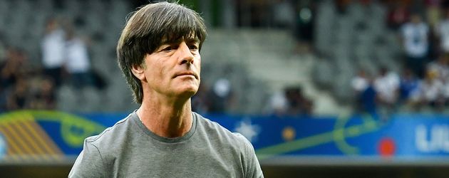 Joachim Löw beim 1. Deutschlandspiel der EM 2016 in Lille Joachim Löw beim 1. Deutschlandspiel der EM 2016 in Lille