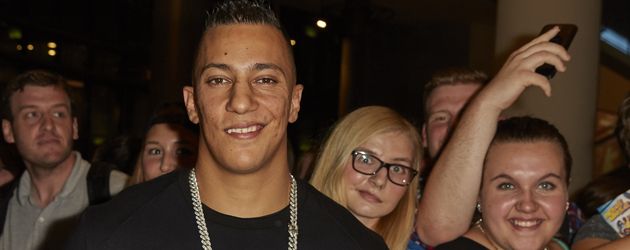 Farid Bang mit seinen Fans Farid Bang mit seinen Fans
