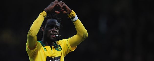 Fußball-Star Kei Kamara noch im Trikot von Norwich City im Februar 2013 Fußball-Star Kei Kamara noch im Trikot von Norwich City im Februar 2013