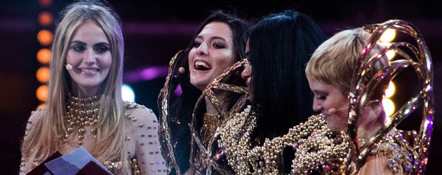 Kim Hnizdo, Fata Hasanović, Elena Carrière und Jasmin Lekudere Kim Hnizdo, Fata Hasanović, Elena Carrière und Jasmin Lekudere