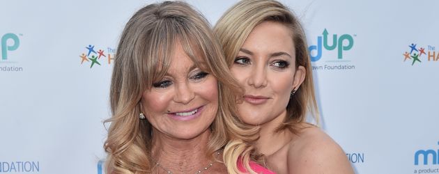 Goldie Hawn & Kate Hudson auf einer Gala in Beverly Hills, Mai 2016 Goldie Hawn & Kate Hudson auf einer Gala in Beverly Hills, Mai 2016