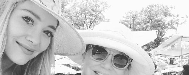 Hilary Duff mit ihrer Mama Susan Duff und ihrem Sohn Cruz Comrie Hilary Duff mit ihrer Mama Susan Duff und ihrem Sohn Cruz Comrie
