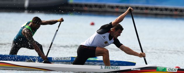 Isaquias Queiroz Dos Santos und Sebastian Brendel (r.) beim 1000 Meter-Canadier Einer Isaquias Queiroz Dos Santos und Sebastian Brendel (r.) beim 1000 Meter-Canadier Einer