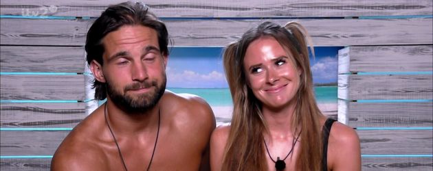 Jamie Jewitt und Camilla Thurlow, bekannt aus "Love Island" Jamie Jewitt und Camilla Thurlow, bekannt aus "Love Island"
