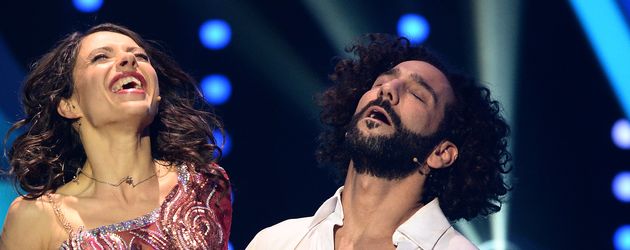 Jana Pallaske und Massimo Sinató bei "Let's Dance" 2016 Jana Pallaske und Massimo Sinató bei "Let's Dance" 2016