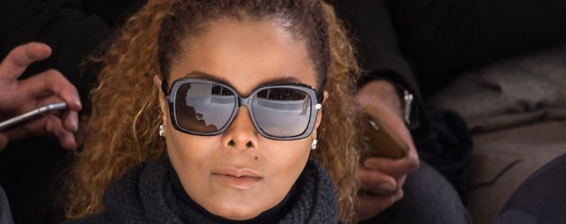 Janet Jackson bei der Pariser Fashion Week Janet Jackson bei der Pariser Fashion Week