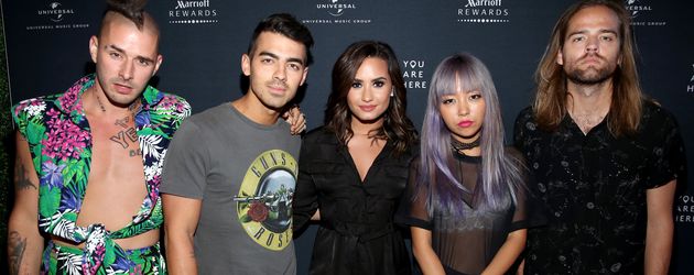 Joe Jonas' Band DNCE und Demi Lovato Joe Jonas' Band DNCE und Demi Lovato