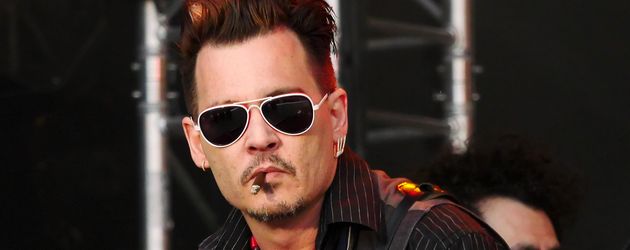 Johnny Depp bei einem Auftritt mit seiner Band in Dänemark Johnny Depp bei einem Auftritt mit seiner Band in Dänemark